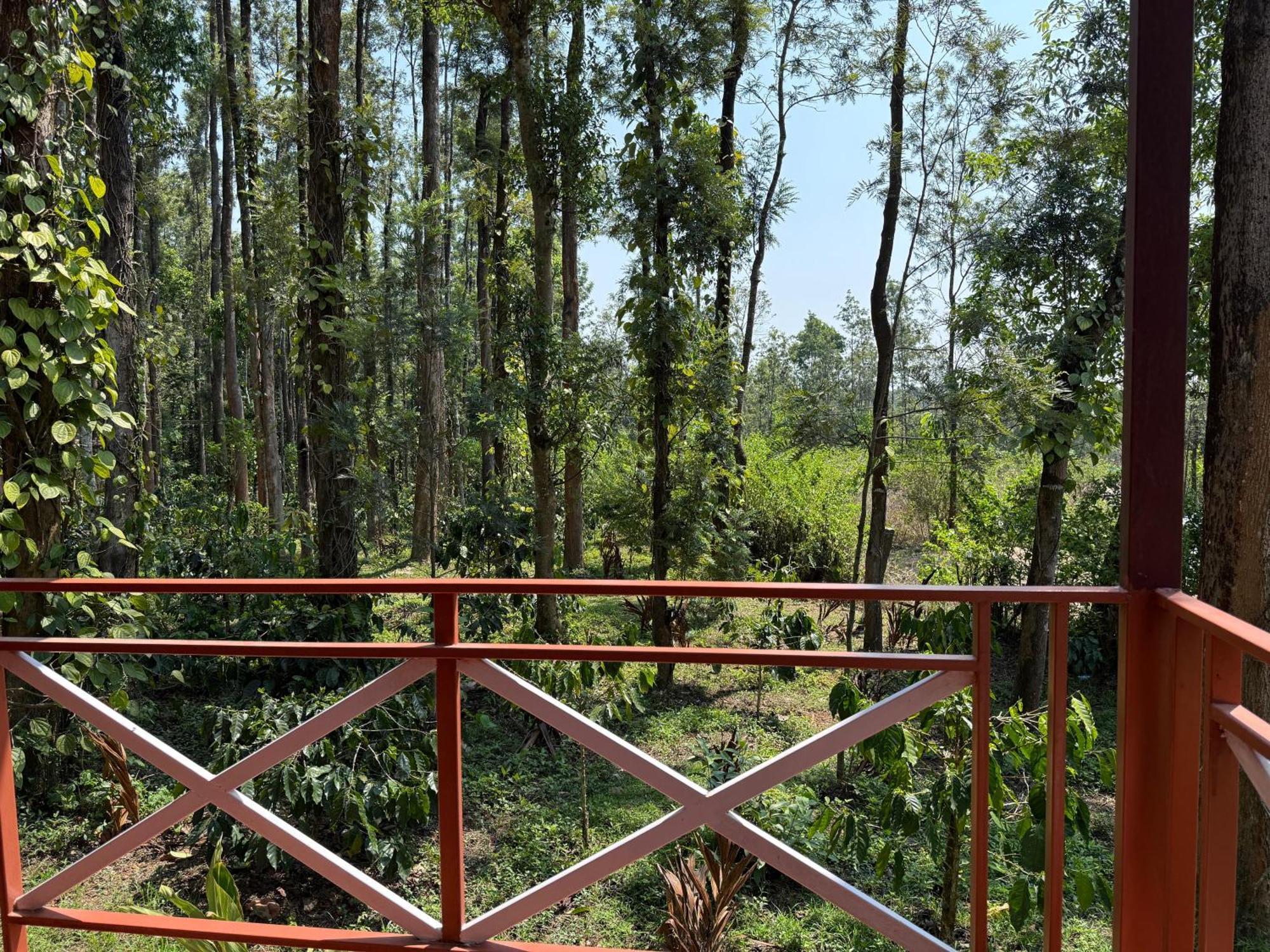 Coffee Grove Resort Chikmagalur Exterior photo