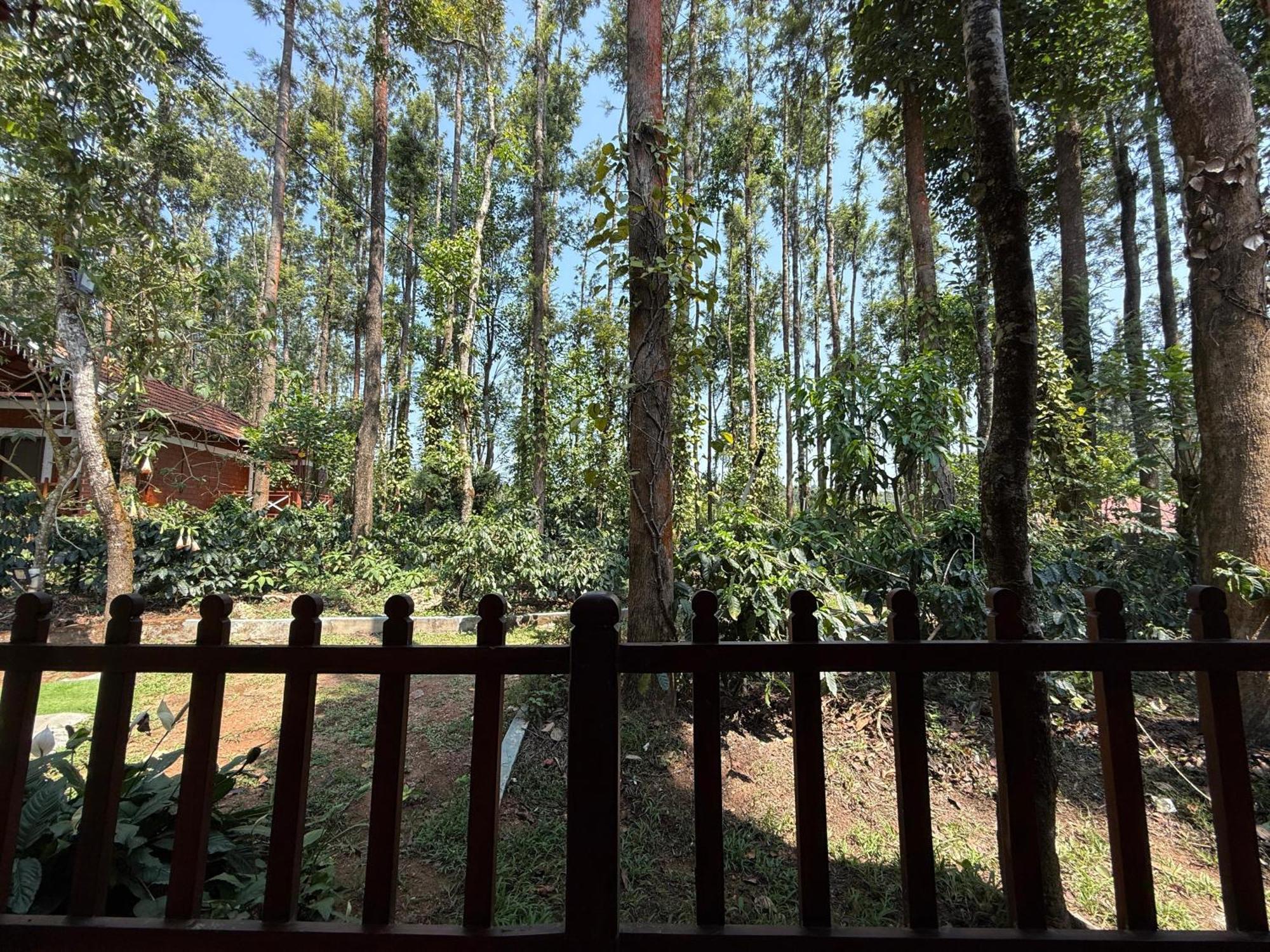 Coffee Grove Resort Chikmagalur Exterior photo