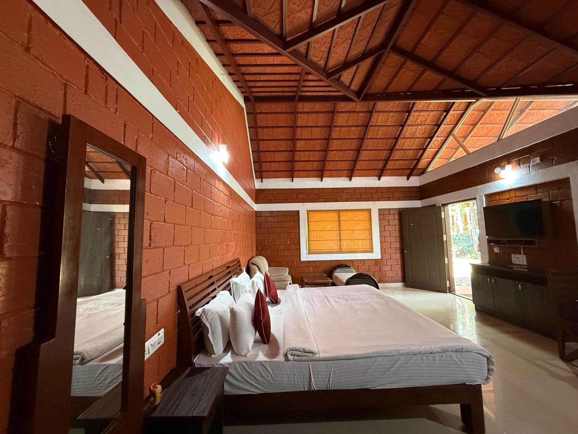 Coffee Grove Resort Chikmagalur Exterior photo